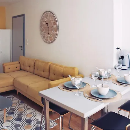 아파트 L'escale 67 : 5 Minutes Centre / Wifi / Parking Prive *
